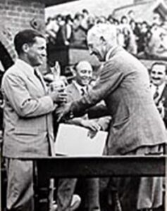 Bobby Jones accepting trophy at British Open in 1930