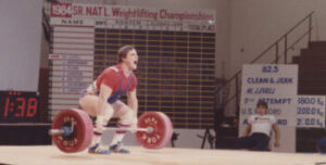 Mark Levell shows excellent form coming off the floor with 180/396. Photo credit: Kevin Gittens.