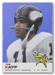 Joe Kapp (Quarterback) Minnesota Vikings football card